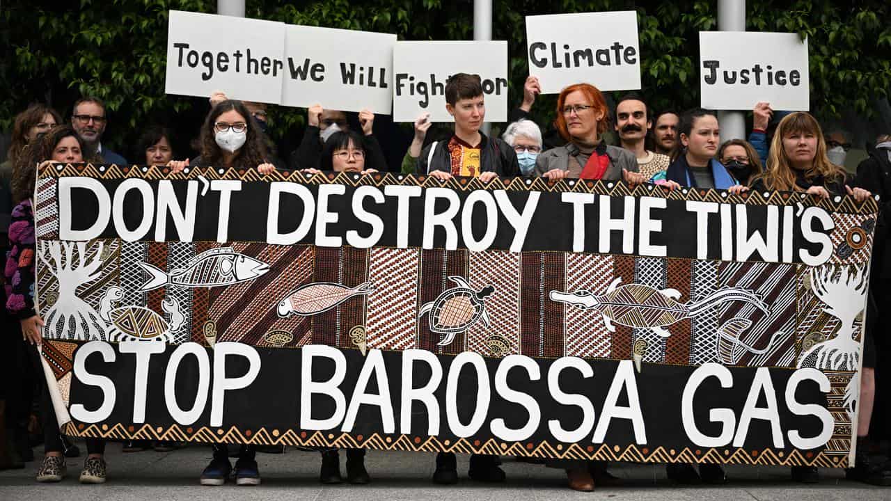 Banks 'failed human rights' over Santos NT gas project