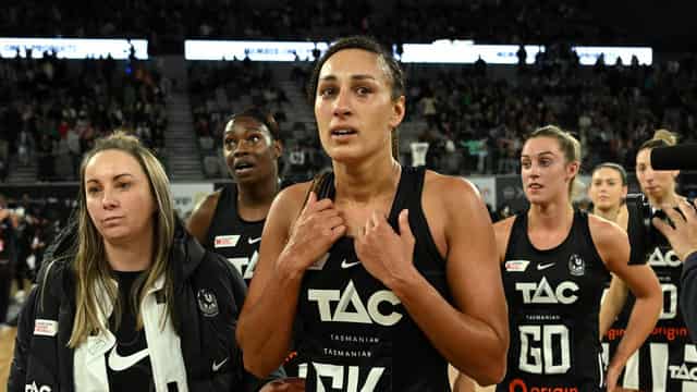 Magpies skipper Mentor quits Super Netball