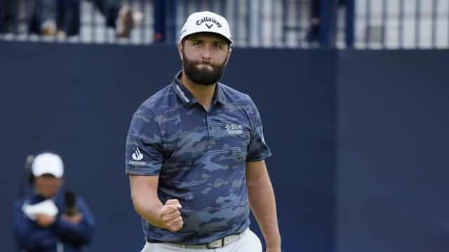 Runaway Open leader Harman hunted by big beast Rahm