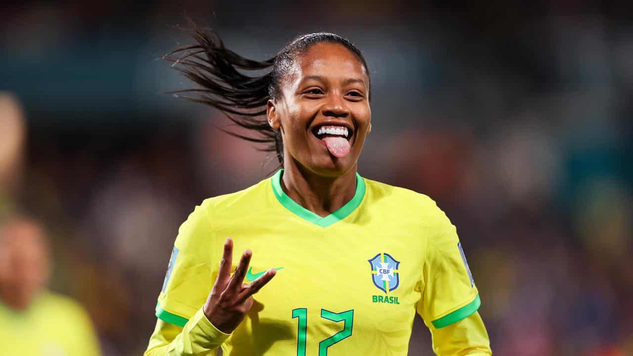 Brazil too classy for Panama in Women's World Cup