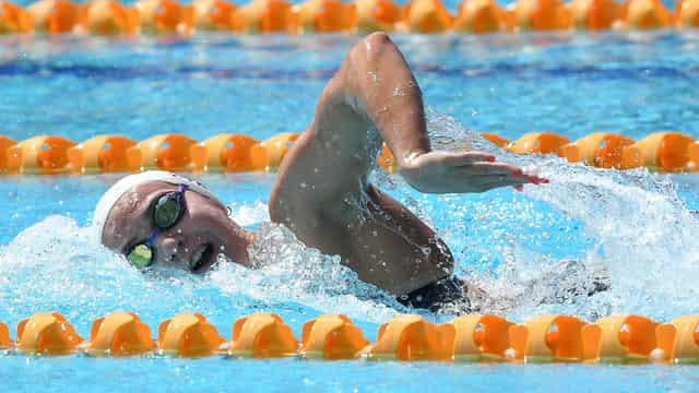 Aussie swim duo deny long-standing record on the radar