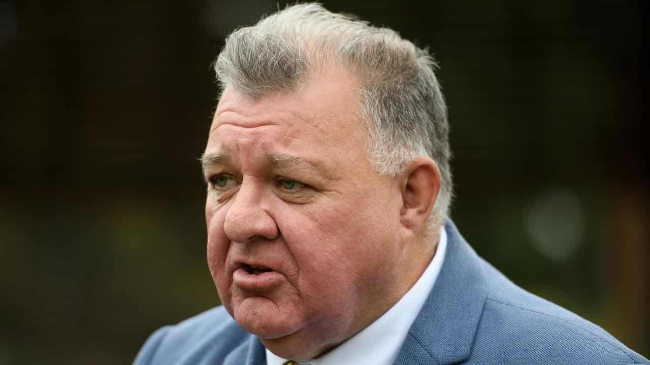 Craig Kelly defeats AEC lawsuit over election posters