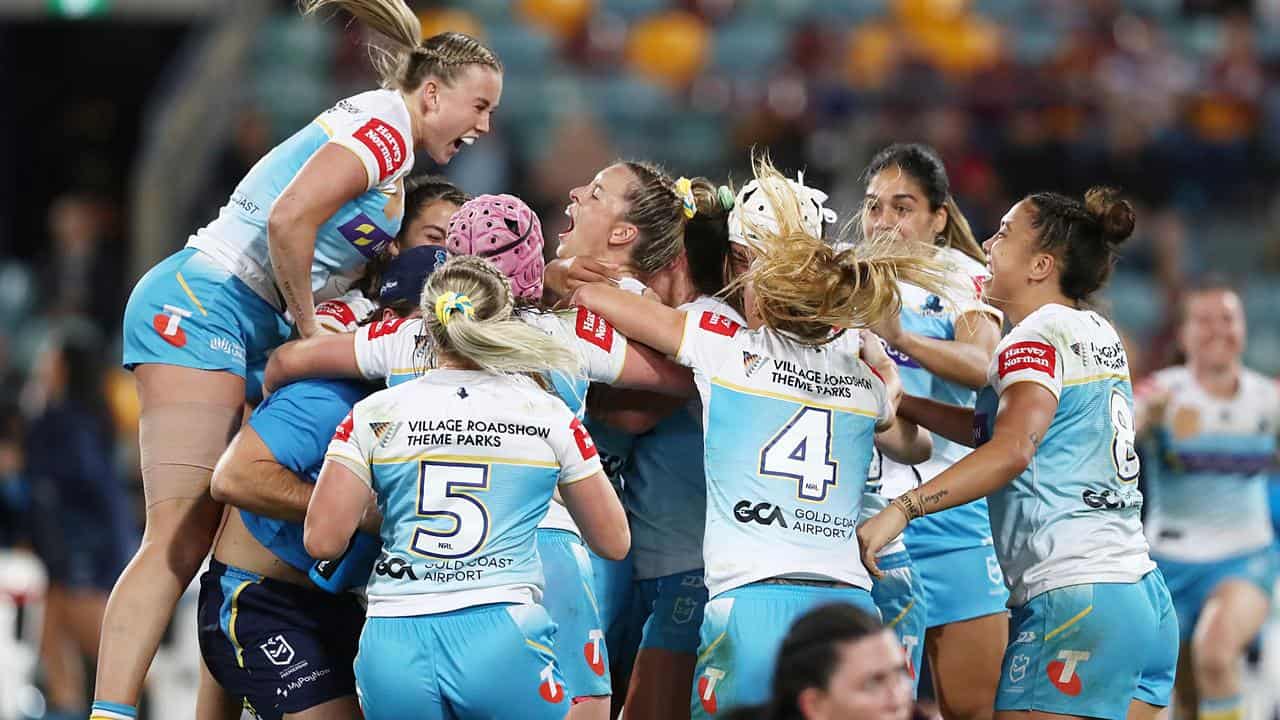 Titans beat Broncos in NRLW golden point thriller