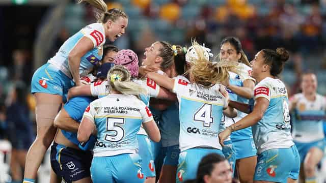 Titans beat Broncos in NRLW golden point thriller