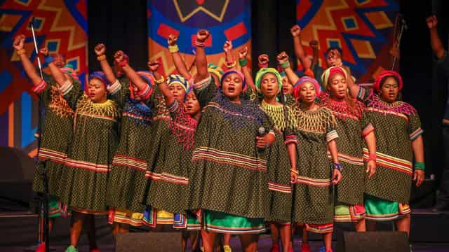 From Beyonce to rural Oz, choir brings songs of hope