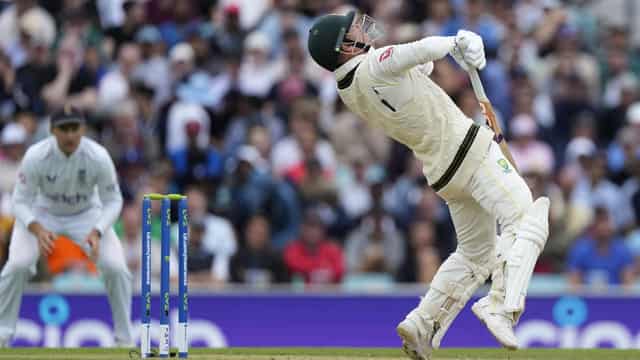 Warner, Khawaja set up thrilling finale to Ashes series