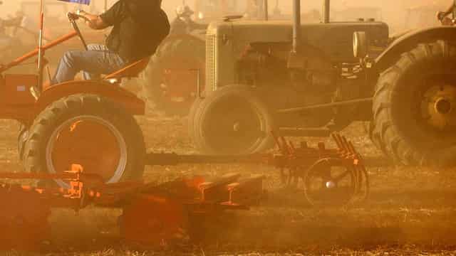 Coroner calls for ban on tractors made before 1982