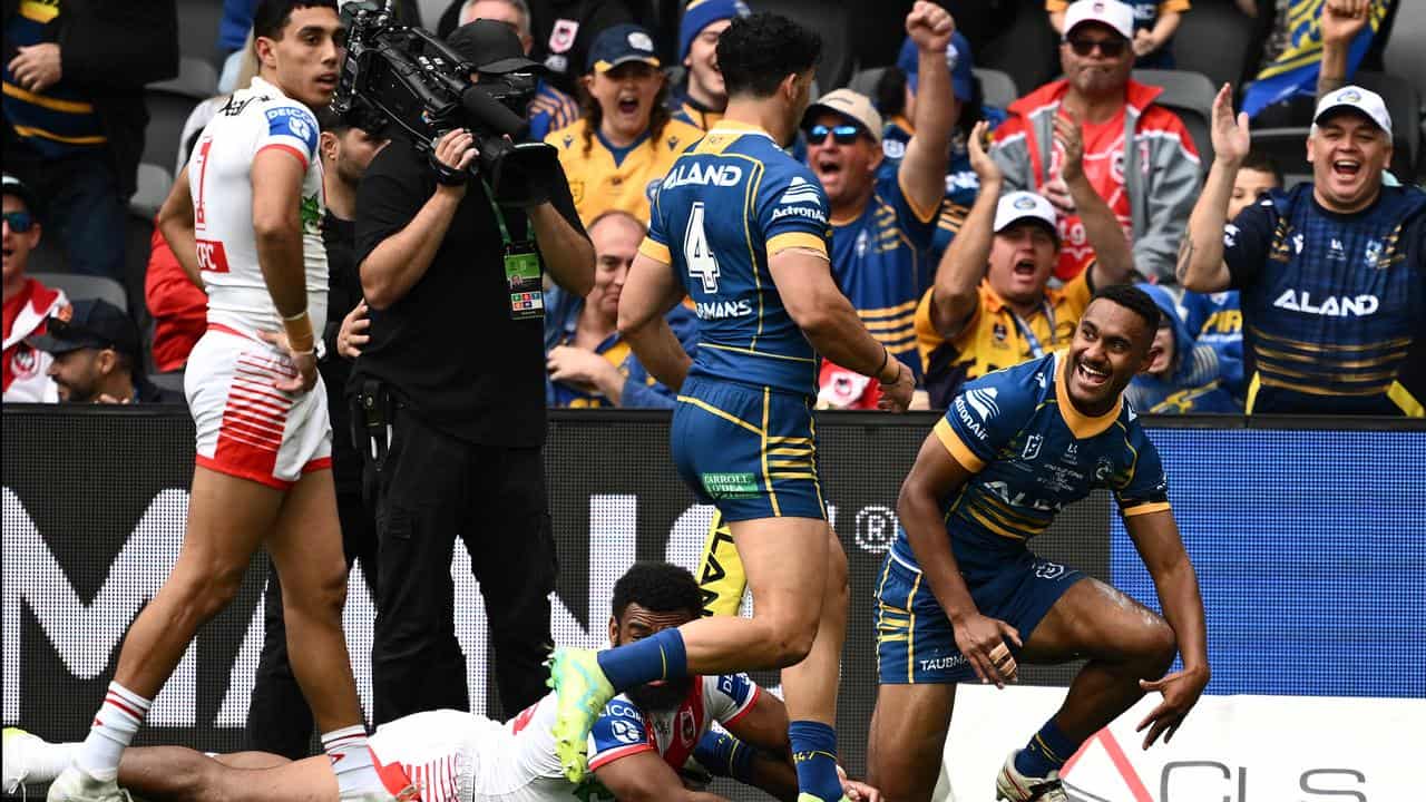 Eels survive Dragons scare to remain in NRL finals hunt