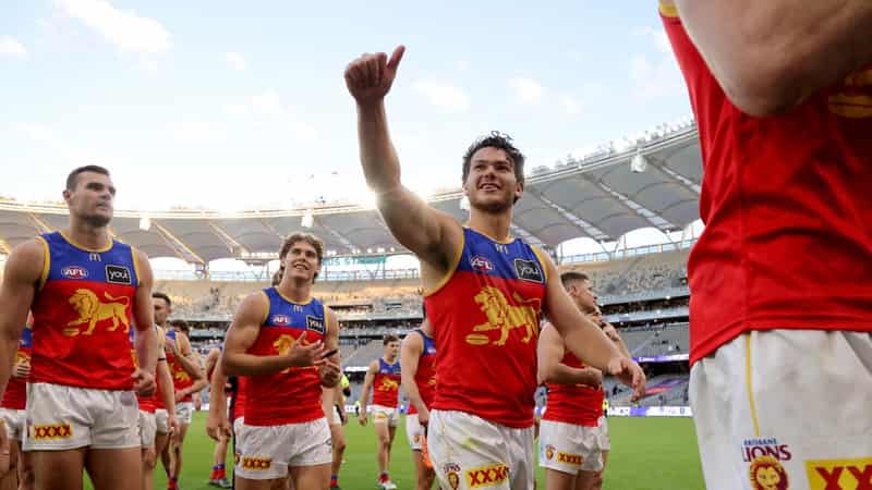 Lions keeping it cool as top two charge builds