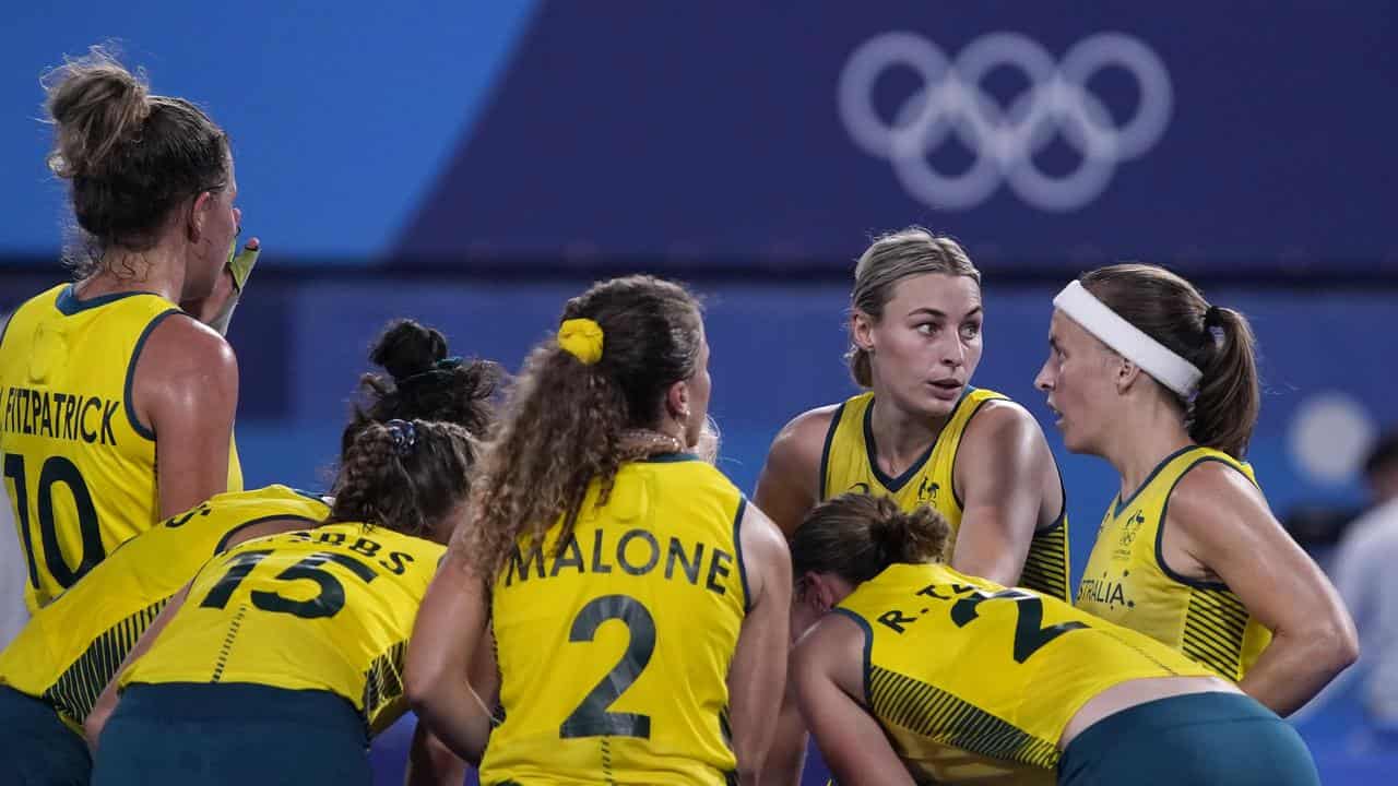 Olympics on the line for Hockeyroos, Kookaburras