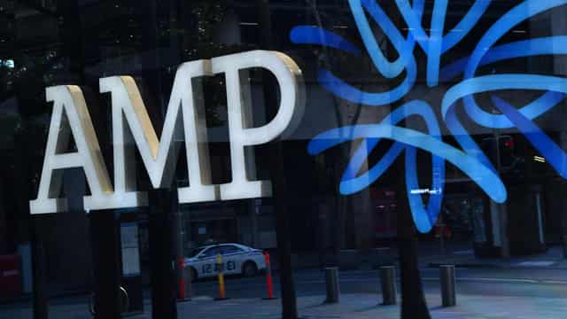 AMP pauses capital return program after court loss