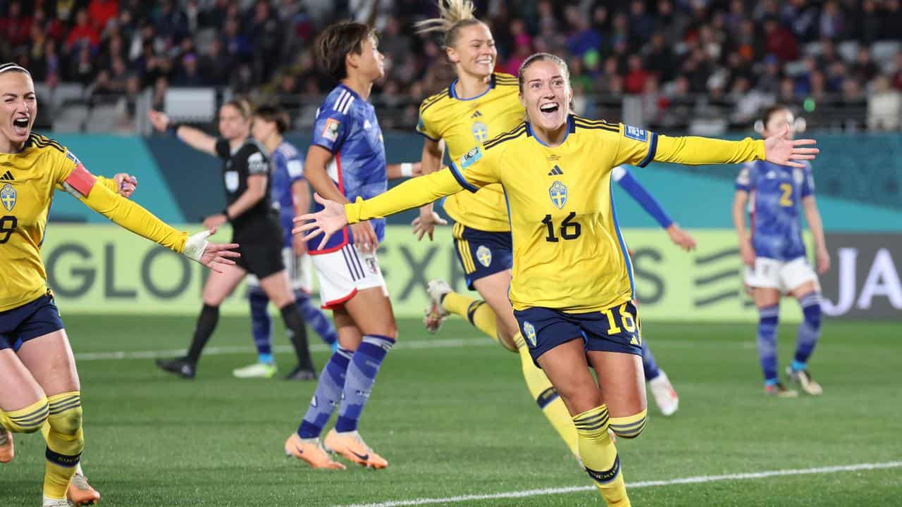 Sweden book World Cup semi with 2-1 success over Japan