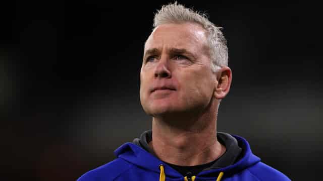 Spotlight on Adam Simpson as Eagles take on Bulldogs