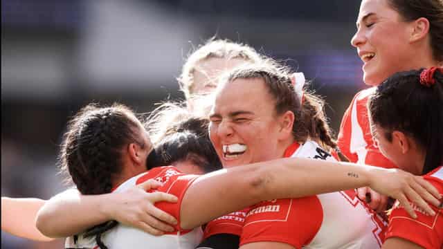 Roosters, Sharks post NRLW wins, Dragons pinch thriller