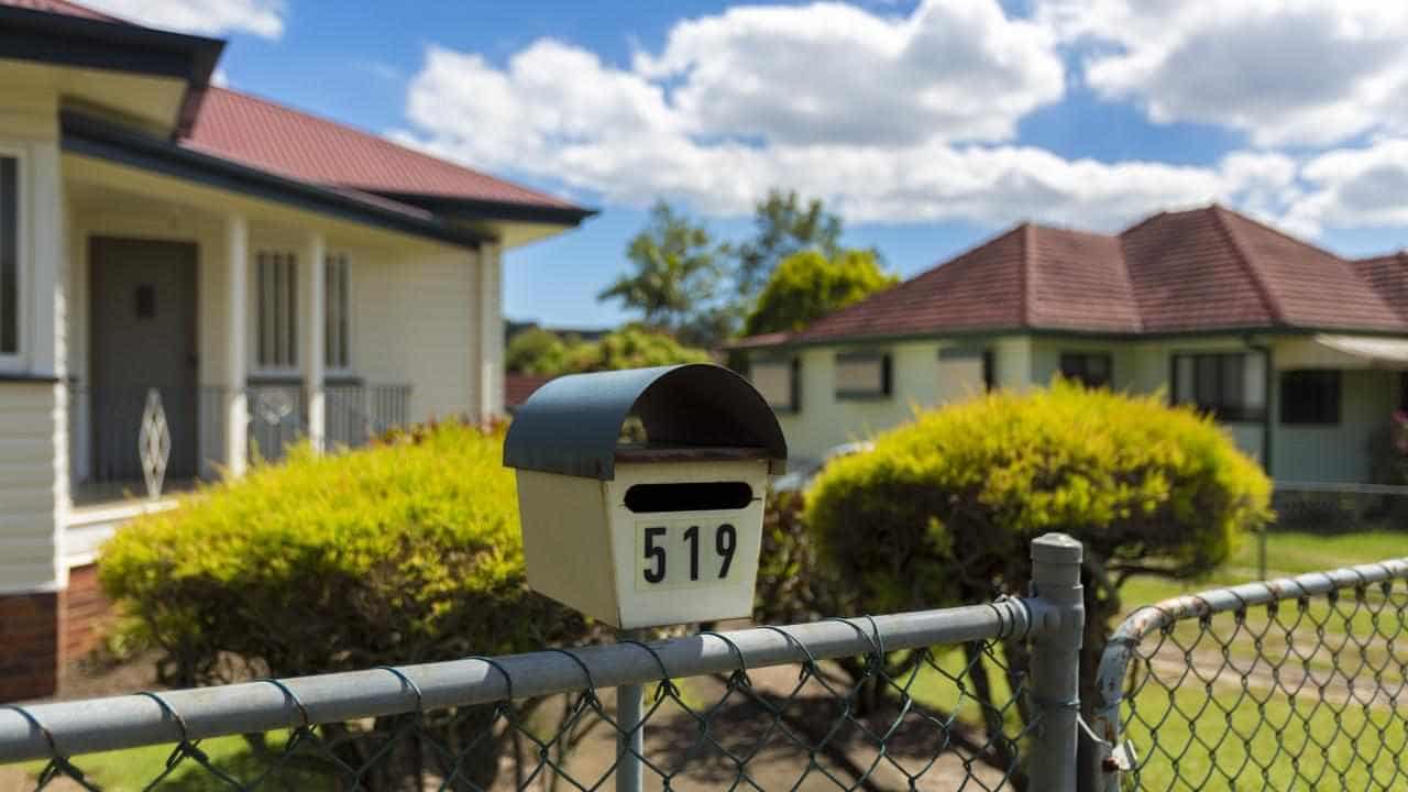 Mother tells of angst on rental home merry-go-round