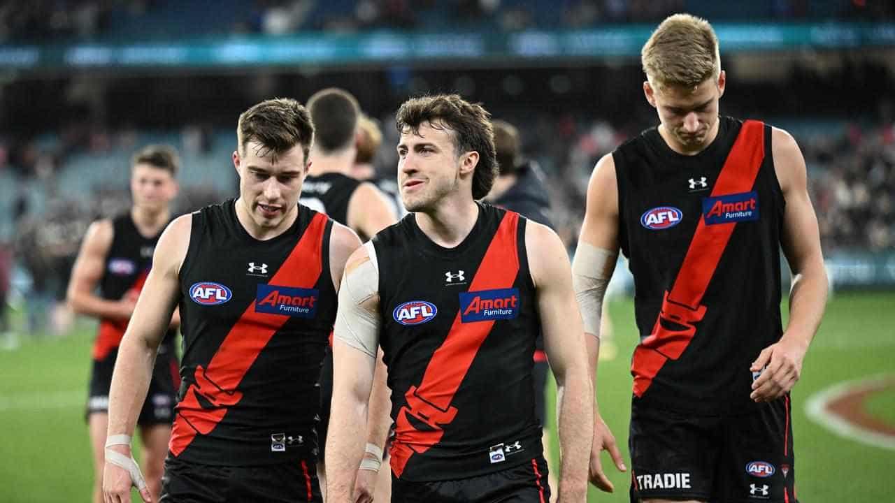 Essendon to take 'extraordinary measures' to bridge gap