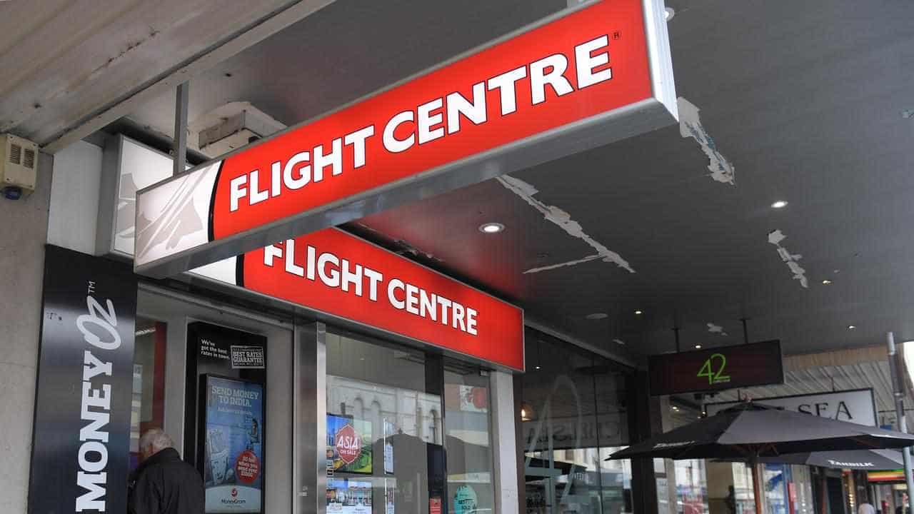 Flight Centre profit takes off as prices lose altitude