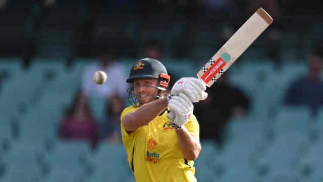 Marsh, Sangha star as Australia crush South Africa