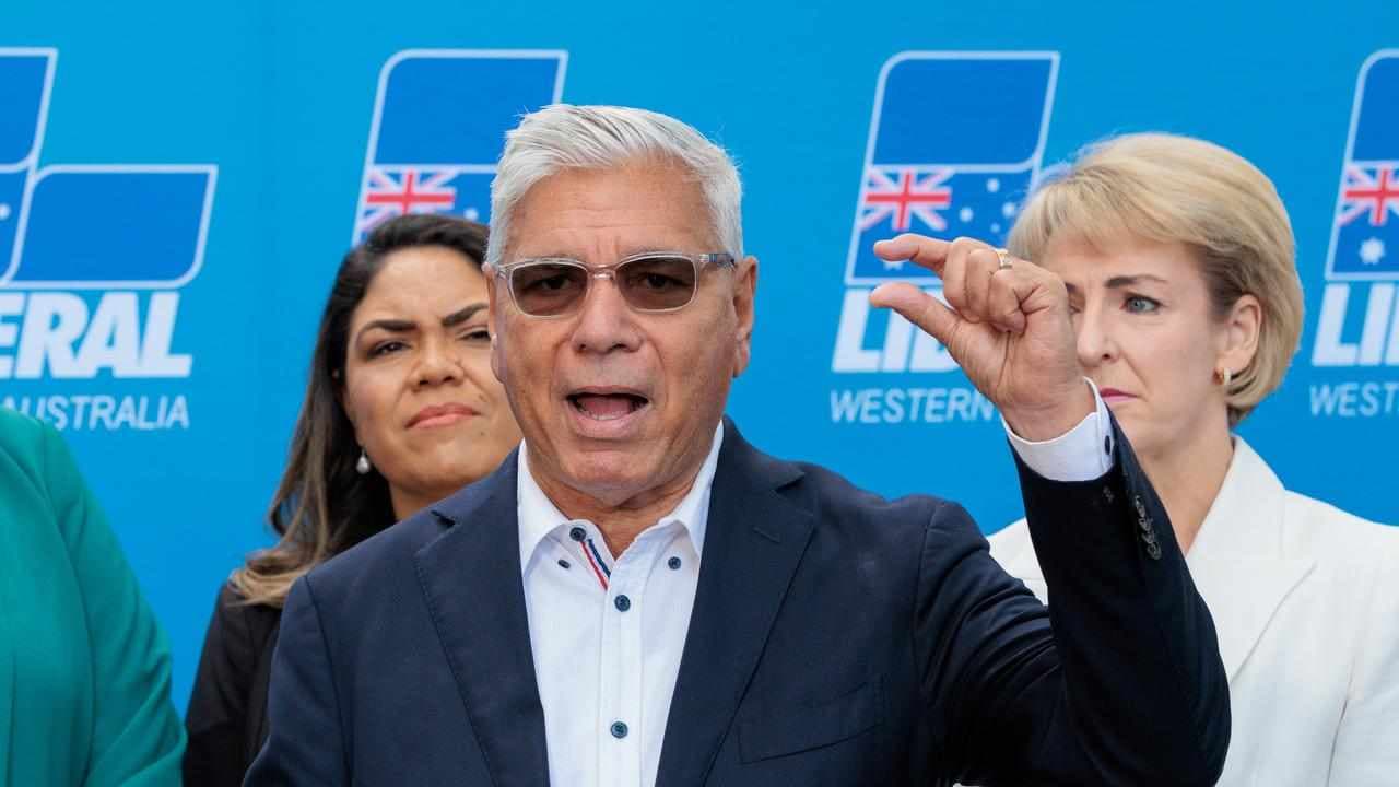 Mundine misquoted in attempt to question his voice stance