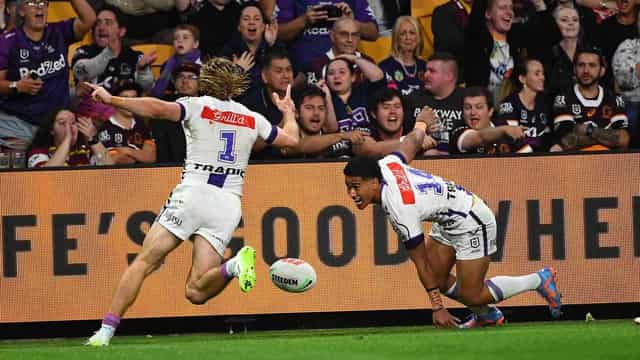 Storm hammer Broncos' NRL minor premiership hopes