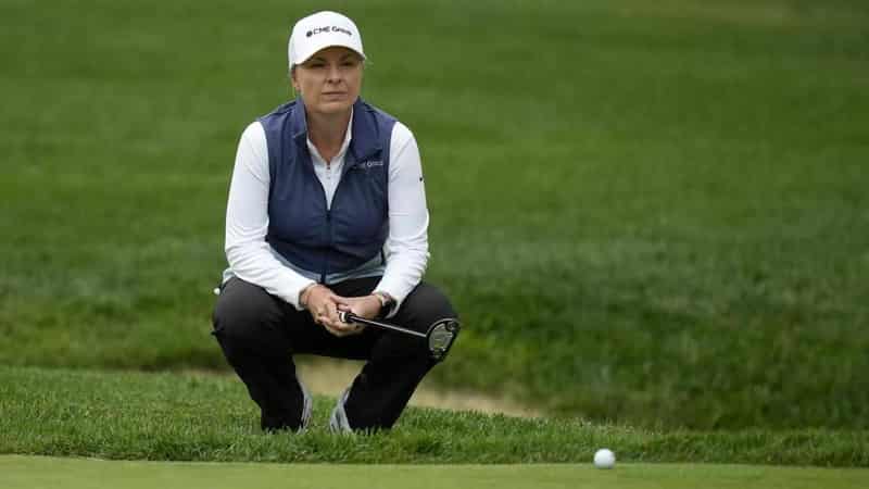 Aussie Kemp shoots low, three off pace in Portland