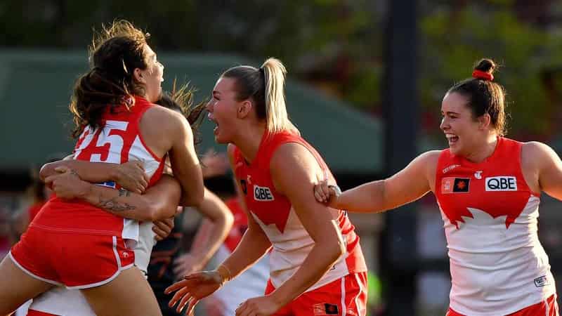 Sydney upset Giants, surge to maiden AFLW victory