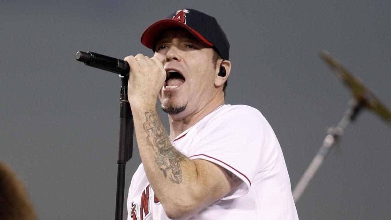 Former Smash Mouth frontman Steve Harwell dies at 56