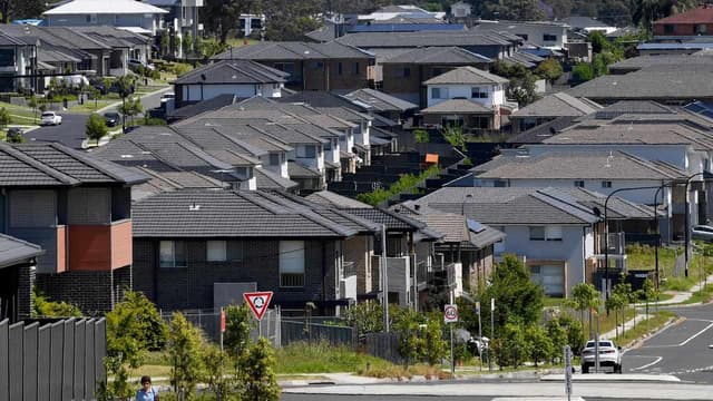 'Intolerable' housing crisis is costing Sydney billions