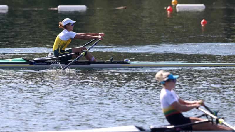 Ayers, Altschwager snatch rowing gold at worlds