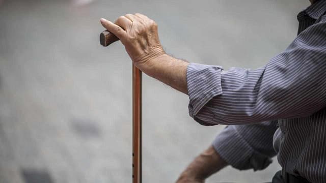 Hip surgery wait reduced in bid to lift survival rates