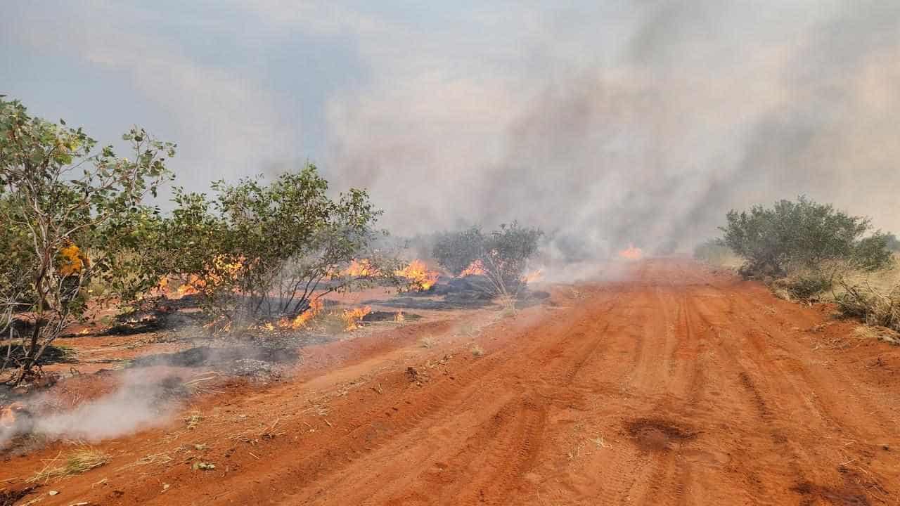 Tennant Creek residents brace for massive NT blaze