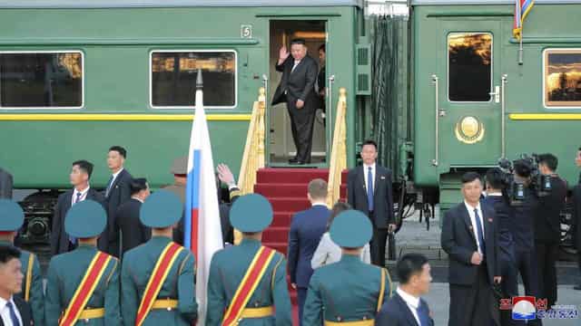 Kim Jong-un invites Putin to North Korea for talks