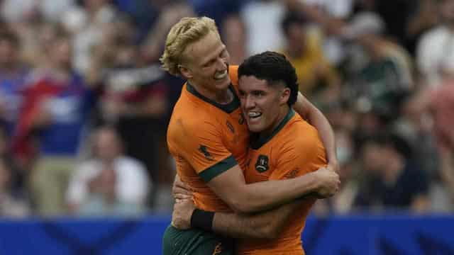 Wallabies' Gordon ready to run Cup show against Fiji