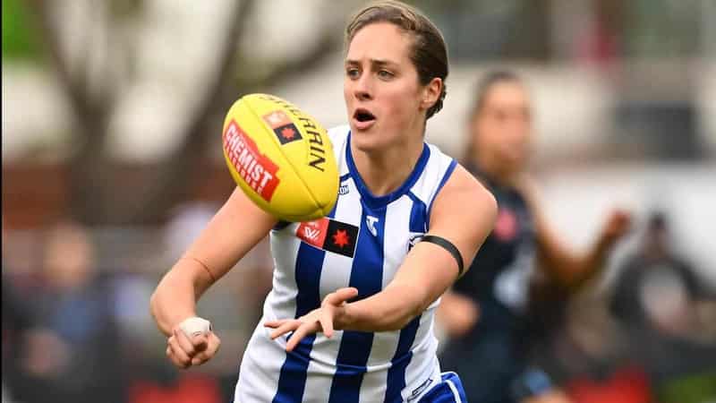 Garner stars as slow-starting Roos beat Geelong in AFLW