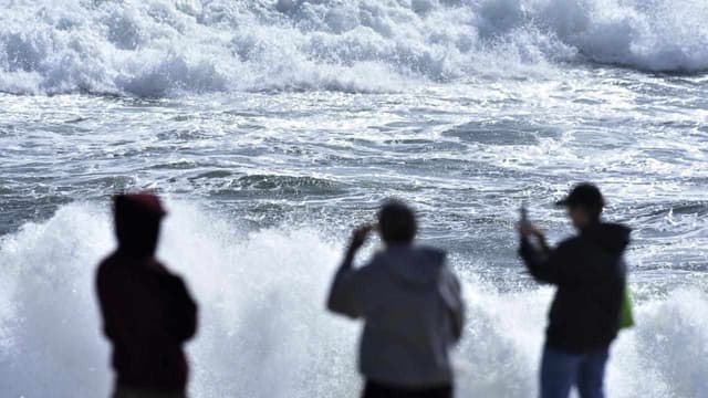 Hurricane Lee threatens New England, eastern Canada