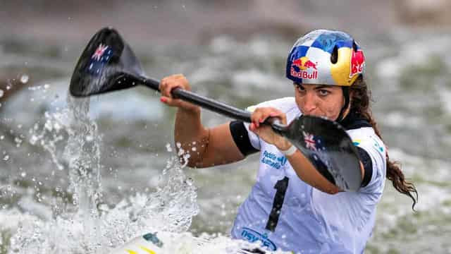 Paddler Fox targets three titles ahead of Paris Games