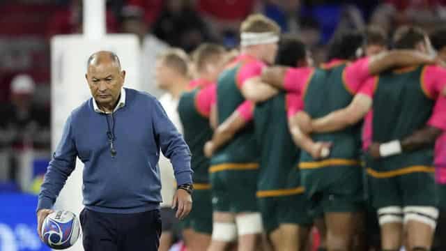 Battered Wallabies sink to new low in world rankings