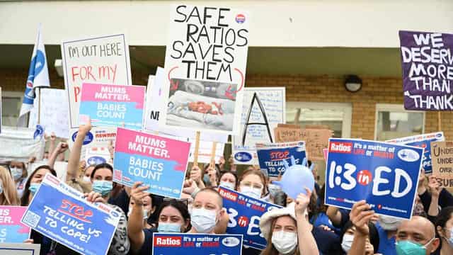 'Shameful' palliative care cut to fund NSW nurses