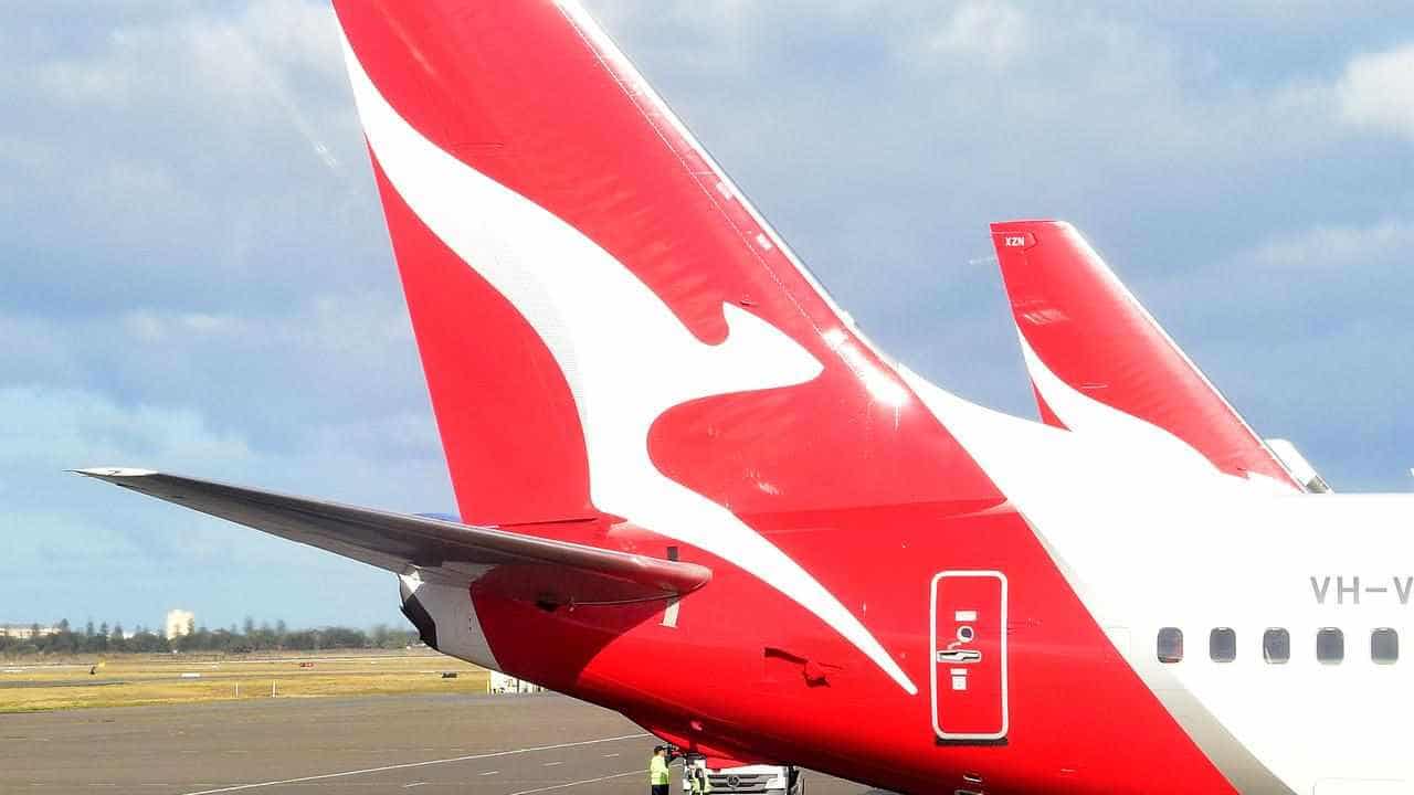 Pilots return to work, wage talks with Qantas to resume