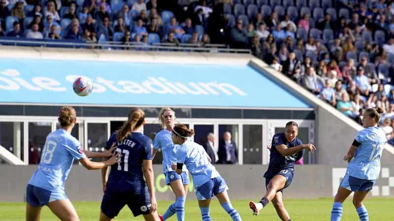 Sam Kerr returns as Chelsea draw with City