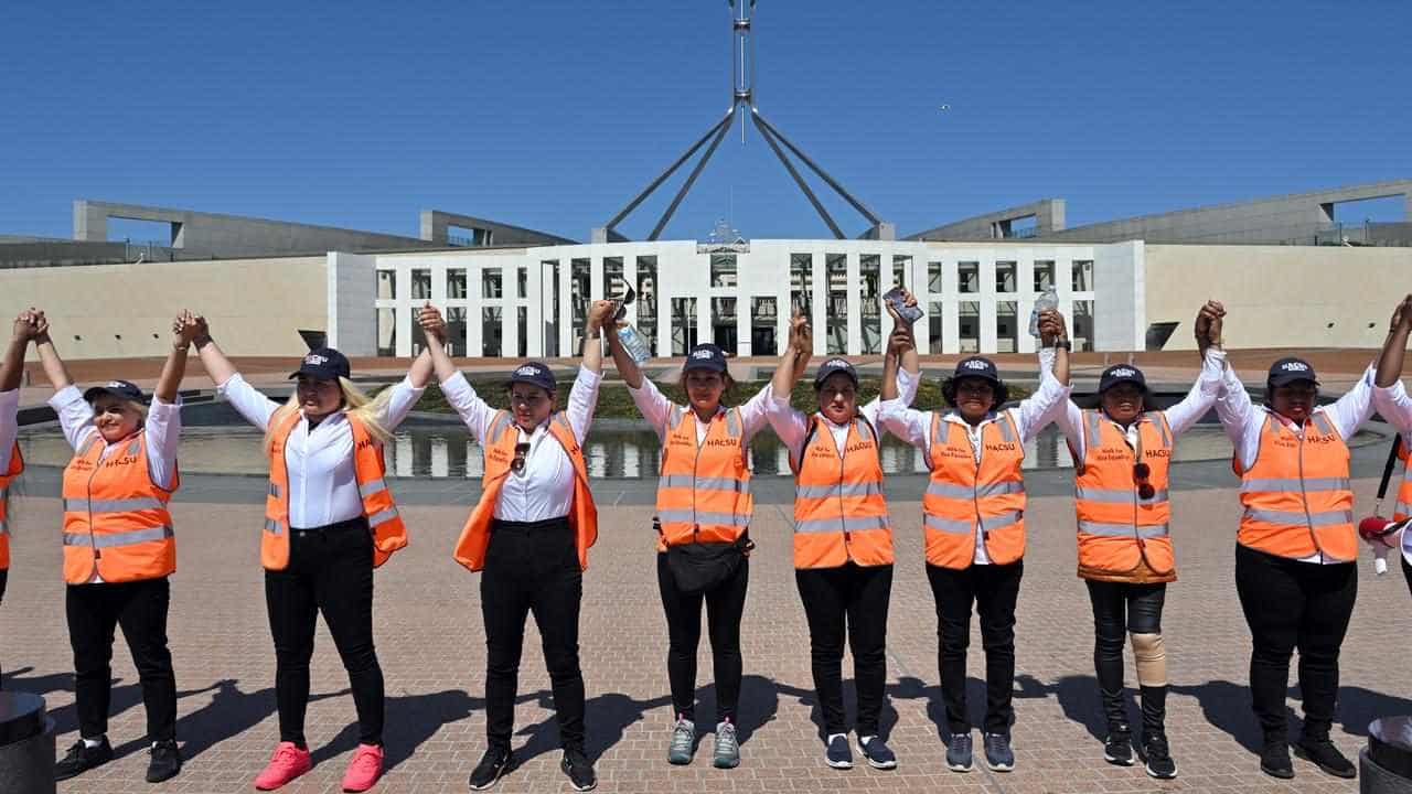 Refugee women call for government to walk with them