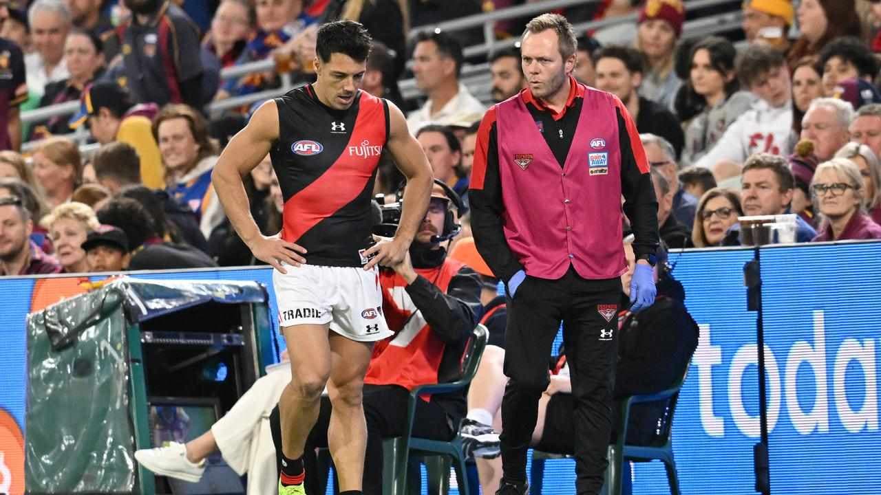 Bombers star Dylan Shiel undergoes foot surgery
