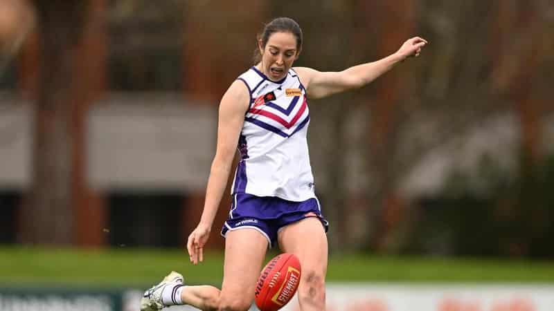 Dockers spoil Saints finals hopes with AFLW win