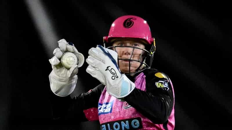 Healy hopeful of WBBL return, India tour after dog bite