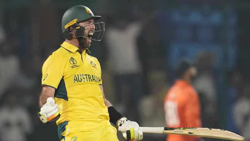 Aussies smash Dutch as Maxwell breaks World Cup record