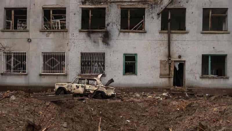 One killed, 16 hurt in bomb, drone attacks in Ukraine