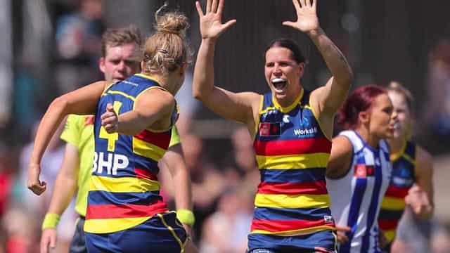 Kelly slots winner for Crows in AFLW thriller