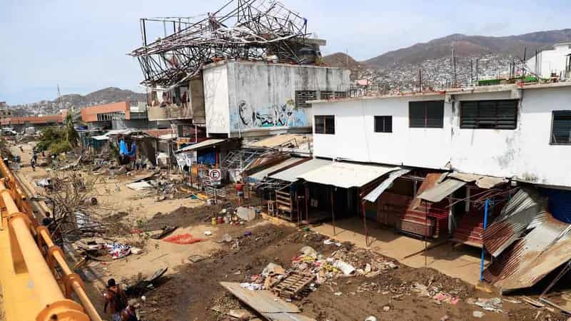 Hurricane kills 48 in Acapulco, $24b damage bill likely