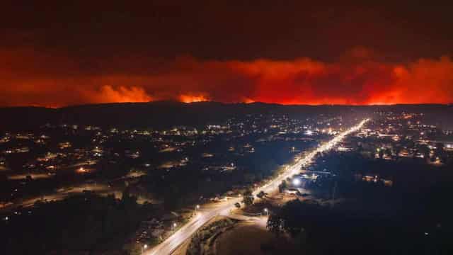 Homes, livestock destroyed after 'dreadful' fire in NSW