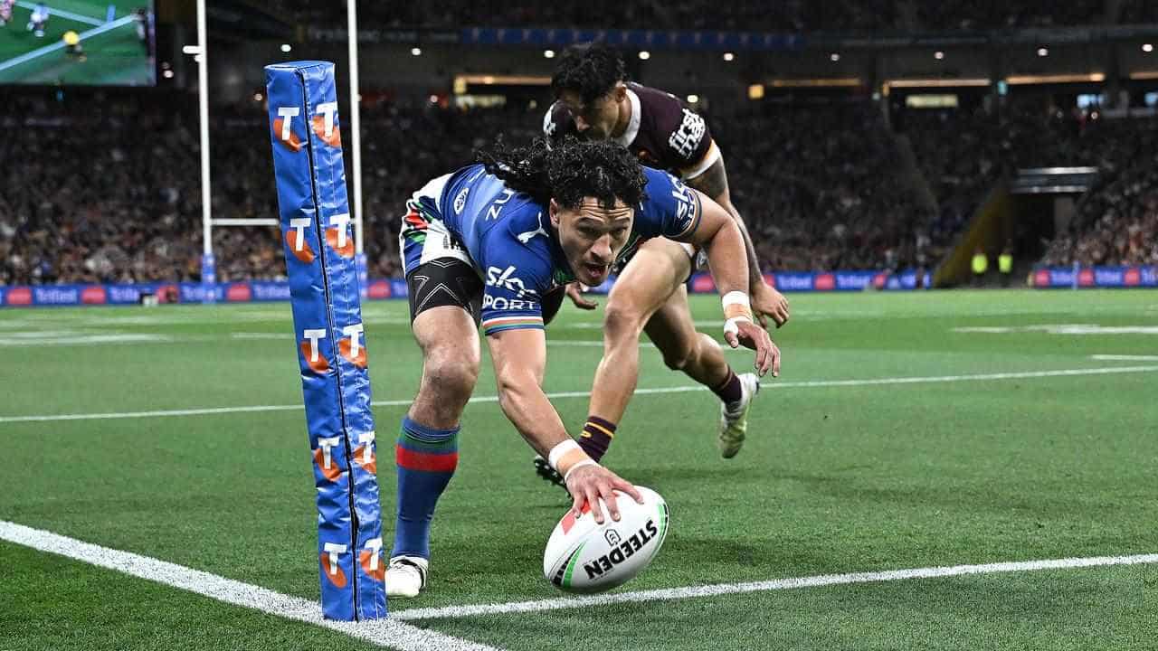 Warriors retain Watene-Zelezniak after career-best year